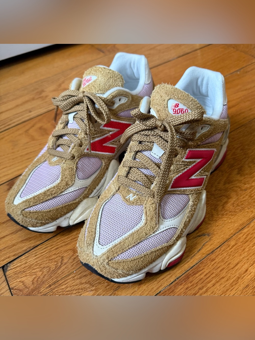 New Balance Unisex 9060 Sneakers in Great Plains/Twilight Haze W9.5 / M8